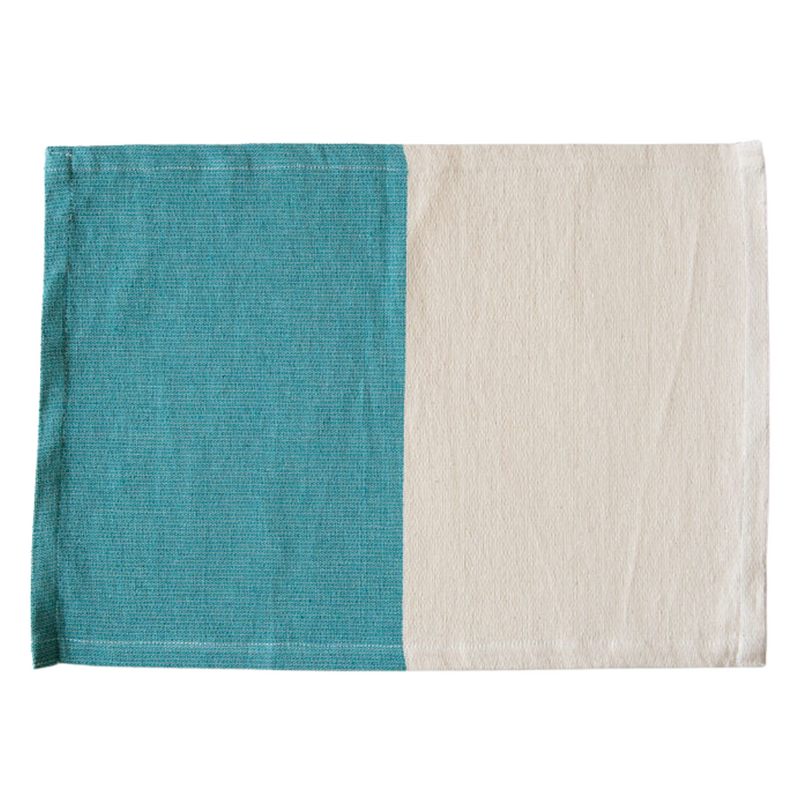 VOLVERde brings you sustainable table linens that celebrate culture and traditions. We curate eco-friendly, sustainable placemats and napkins. These sustainable handwoven placemats made with 100% sustainably sourced with Mexican cotton. Artisanal quality made to last in bright colors like Rosa Mexicano, teal, Aqua, Blue, Azure and Azul. Modern mexican placemats in teal